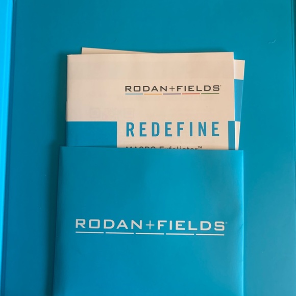 Rodan + Fields Redefine Macro Exfoliator System NEW!. - Picture 3 of 5